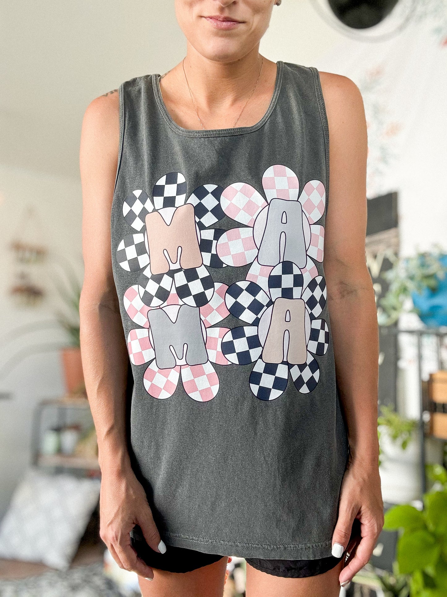 Retro Floral Mama