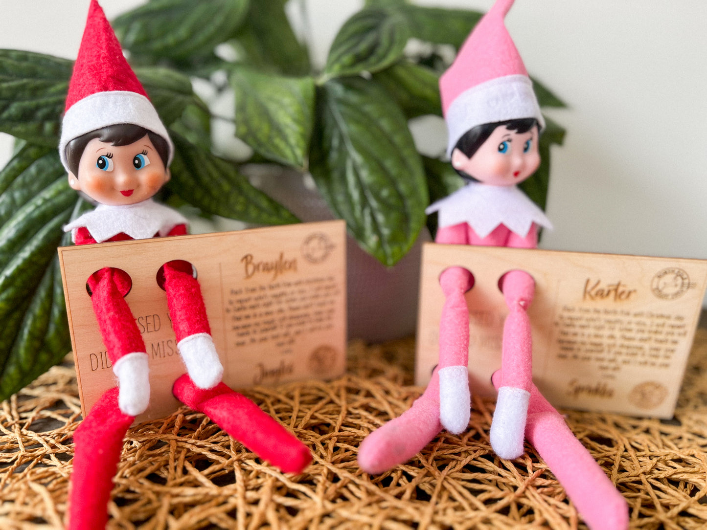 Customizable Elf Postcard